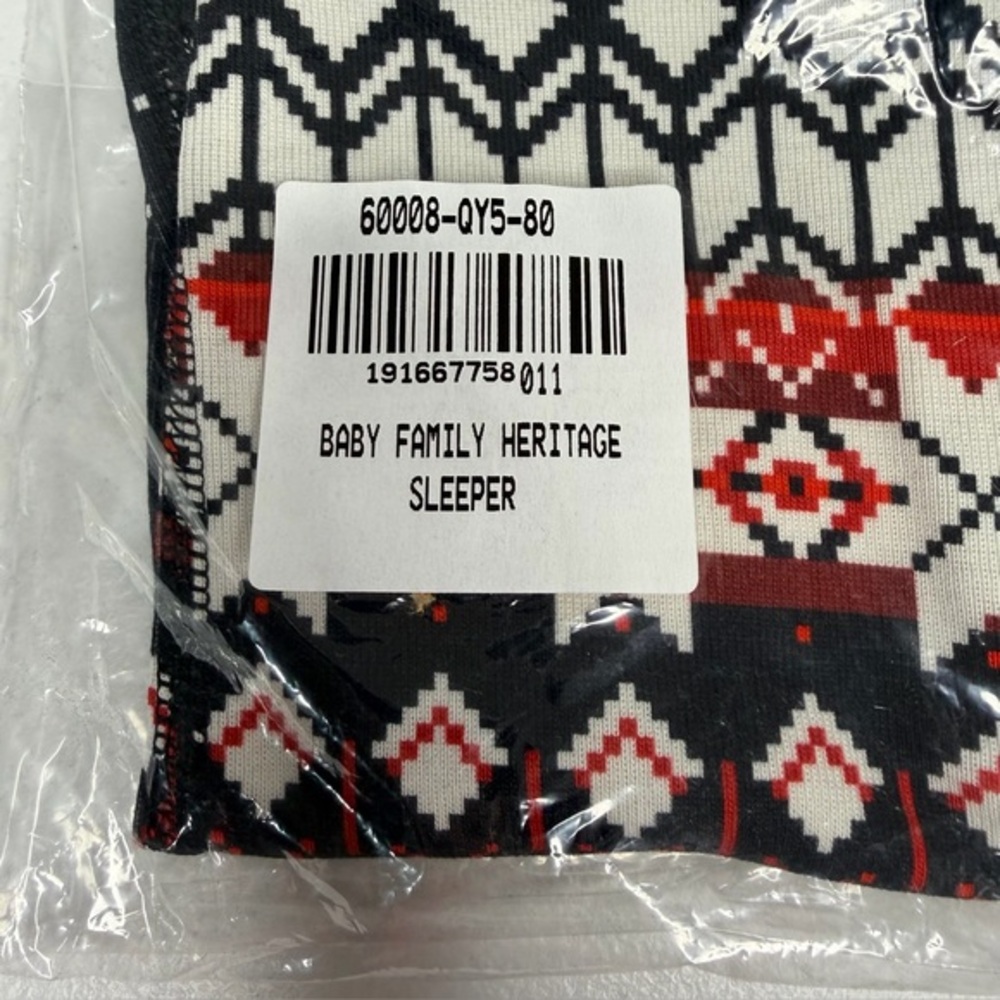 Hanna Andersson Holiday Baby Zip Sleeper Family Heritage Black Red & White NWT‎ - Picture 3 of 4